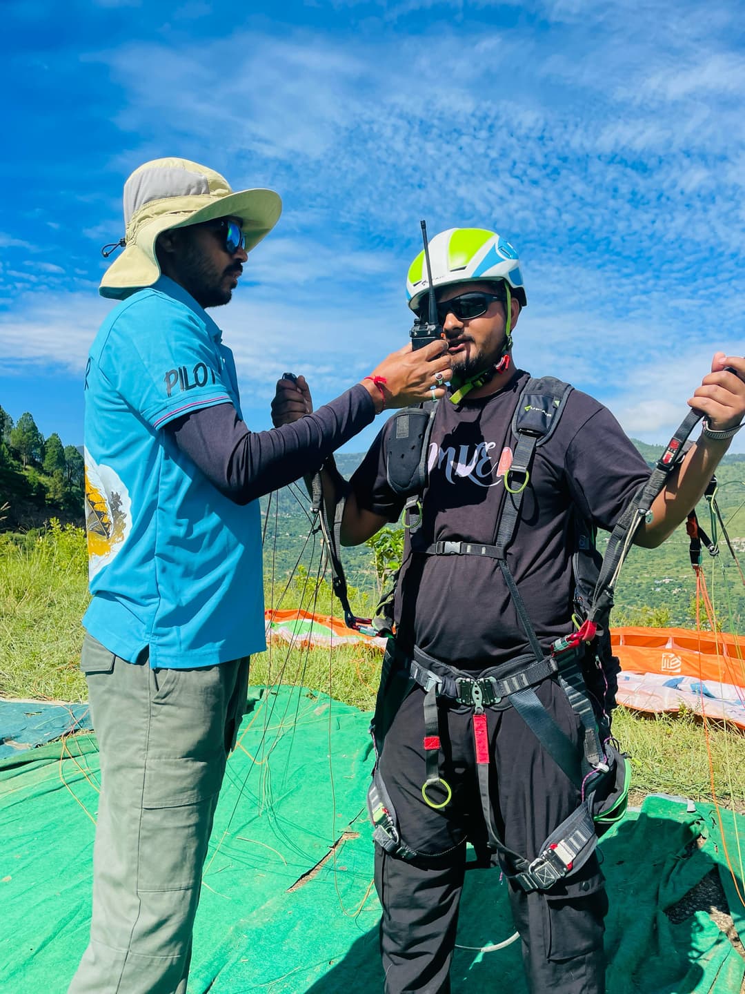 Learn to Paraglide with Paragliding Mantra in Kamshet, Lonavala, Pune Learn to Paraglide with Paragliding Mantra in Kamshet, Lonavala, Pune